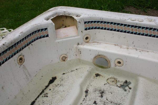 Tub Disposal in Odessa